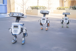 【ディズニー】2足歩行ロボットが新登場！BDXドロイドのアトモスフィアプログラム 画像
