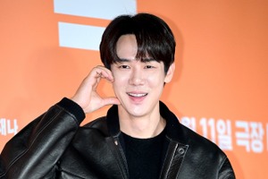 俳優ユ・ヨンソク、追徴課税70億→30億ウォンと半分以下に。国税庁が“二重課税”認め再算定 画像