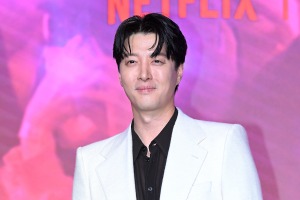 「娘のために…」バツイチの『七日の王妃』俳優イ・ドンゴン、新居への引っ越しに続き、カフェのオーナーに！ 画像