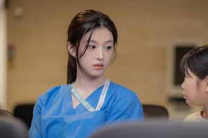 美貌より演技力が光った！『いつかは賢いレジデント生活』主演コ・ユンジョンに高評価 画像