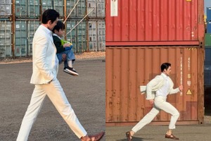 俳優キム・ウビン、“彼女も惚れ直す”強い体幹と抜群のフィジカルを披露「脚だけで2メートルありそう」【PHOTO】 画像