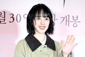 良妻賢母が夢だったのに…『SKYキャッスル』女優、結婚から1年足らずで離婚。“意味深”なインスタ投稿も 画像