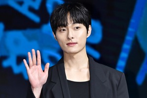 Disney+『ハイパーナイフ 闇の天才外科医』のユン・チャニョンはどんな俳優？ 画像