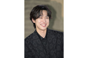 アイドル出身レジデントを熱演！「いつかは賢いレジデント生活」カン・ユソクのビハインド公開 画像