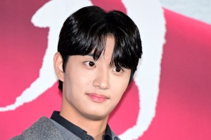 人気急上昇中のキム・ジェウォン、『ユミの細胞たち』シーズン3でキム・ゴウンと共演 画像