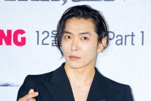 キム・ジェウクがNetflix『呑金/タングム』で完全覚醒、劇中で見せた異次元の存在感 画像