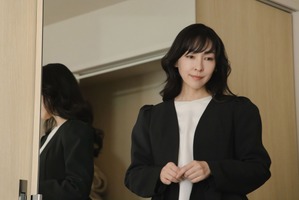 「強くなっててばちばち」麻生久美子“あやめ”サムゲタンを囲んでの“バトル”にSNS沸く…「魔物」5話 画像