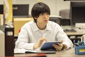 「すごく優しくてナチュラル」「とろけるような笑顔」伊野尾慧“幹太”の表情に感動の声…「パラレル夫婦」9話 画像