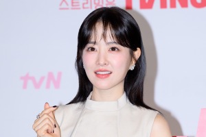 ただの1人2役じゃない、『未知のソウル』でパク・ボヨンが織り上げる2つの人生 画像