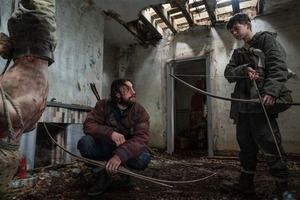 『28年後...』アーロン・テイラー＝ジョンソンが見せる父の姿にも注目 画像