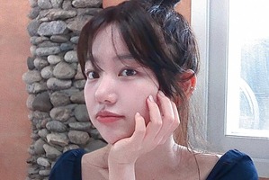 『チャングム』女優の娘イ・ユビ、1年前の写真が“無敵の童顔”と話題「高校時代の写真かと」【PHOTO】 画像