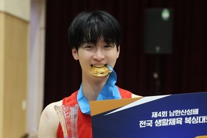 “女装姿”が話題だったチャン・ドンユンの意外な私生活。役作りの一環じゃなかった…！ 画像