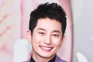 パク・シフ側が不倫仲介→家族崩壊疑惑に激怒「俳優を潰す行為だ!!」 画像