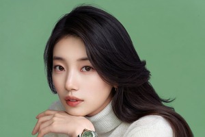 「綺麗なお姉さんの代表格」女優ペ・スジ、美人すぎるキャリアウーマンに変身！【PHOTO】 画像