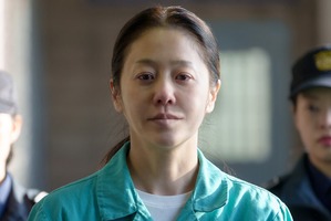 『カマキリ：殺人者の外出』コ・ヒョンジョン、血の香りを纏う母と怪物の2つの顔 画像