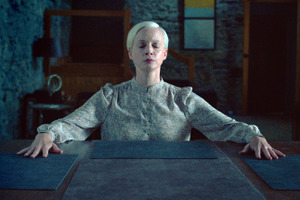 盲目の霊媒師が挑む…アイルランド発ゴシックホラー『Oddity』11月公開決定 画像