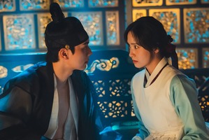 『暴君のシェフ』で生まれる極上ケミストリー、イム・ユナとイ・チェミンの視線と心がシンクロ 画像