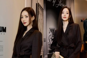 女優パク・ミニョン、都会的オーラ全開で秋を先取り！モデル顔負けのスタイルに“うっとり”【PHOTO】 画像