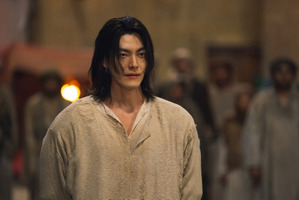 “邪悪なジーニー”キム・ウビン＆“サイコパスな主人”スジのやりとりに注目「魔法のランプにお願い」ティーザー予告編 画像