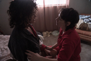 クリステン・スチュワート「2人は別れるべきだと思う」『愛はステロイド』をたっぷり語るインタビュー映像 画像