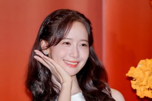 『暴君のシェフ』主演ユナが圧倒的な人気！4週連続で「話題性1位」キープ中 画像