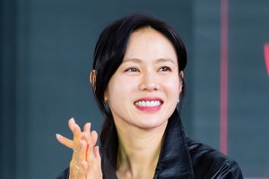“ディレクション細かすぎ…” ソン・イェジンが監督に「反抗できなかった」理由は？ 画像