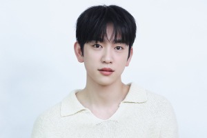 『未知のソウル』パク・ジニョンが誕生日に善行「子どもたちへ温かい食事を」 画像