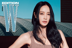 キム・ヘスが告げる秋の訪れ。最新カットで魅せた気品あふれる存在感【PHOTO】 画像