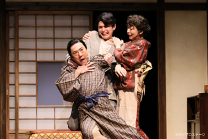 市村正親「とても良い感じ」松雪泰子＆本田響矢ら出演「エノケン」開幕 画像