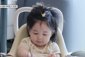 俳優シム・ヒョンタクの愛息ハルちゃん、“初りんご”に可愛さ炸裂！新しいモクバン誕生 画像