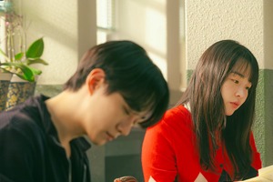 イ・ジュノ×キム・ミンハ『テプン商事』の衣装、言葉、心まで“97年”を生きた俳優たち 画像