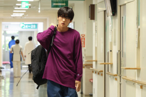 目黒蓮演じる重要人物ついに登場！ 妻夫木聡主演「ザ・ロイヤルファミリー」 画像