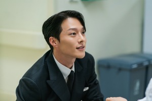 Netflix新作『ダイナマイト・キス』は“キスシーン多め”。主演チャン・ギヨンが「面白い」と太鼓判！ 画像