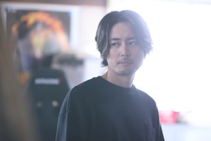 「一番左上、誰だ…」「新キャスト？」7人目の存在“博士”で注目集める、1枚の公式ポスター「良いこと悪いこと」5話考察 画像