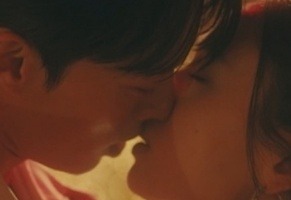 「天変地異のようなキス」で高視聴率スタートとなった韓国ドラマ『ダイナマイト・キス』 画像