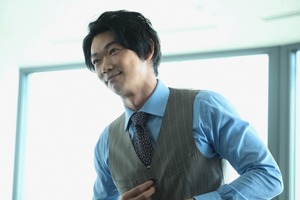 笠松将、「フェイクマミー」で“海老カツより食えない”モラハラ男を好演 『グッドニュース』「模範タクシー」ほか海外作品でも多彩な活躍 画像