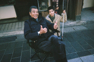 舘ひろし＆眞栄田郷敦＆尾上眞秀らが笑顔見せる『港のひかり』オフショット公開 画像