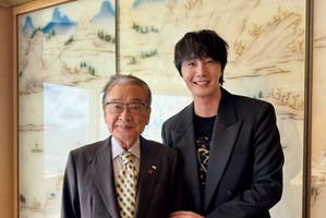 俳優チョン・イル、デビュー作で共演した故イ・スンジェさんを悼む「愛しています、おじいちゃん」 画像