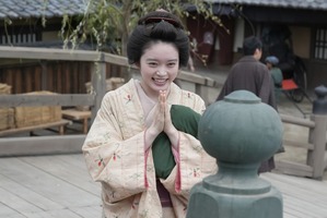 「ばけばけ」第58回あらすじ・場面写真　怪談を何度も聞かせてほしいとせがむヘブン、トキは好きなだけ怪談を話せる喜びを感じる…12月17日放送 画像