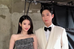 今年アツかったドラマは『おつかれさま』…パク・ボゴムとIUが“最も活躍した俳優”1・2位に 画像