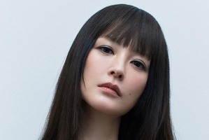 イ・ソジンと交際説も出た女優チョン・ユミ、事務所移籍＆新プロフィール写真公開！ 画像