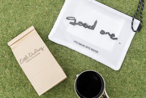 映画『グッドワン』とカフェ Little Darling Coffee Roastersがコラボ　オリジナルコーヒーとサコッシュが販売 画像