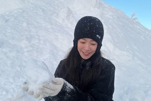 『イ・サン』女優ハン・ジミン、雪原で見せた最強の小顔！“清純美の極み”な近況【PHOTO】 画像