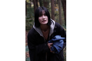 橋本愛「ずっと誰かに見られているような」主演ホラー映画『祝山』公開決定 画像