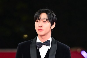 アン・ヒョソプ、人生初のアカデミー賞レッドカーペット！声優参加作が長編アニメーション賞受賞の快挙 画像