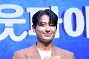 14歳年下の日本人女性と結婚したイ・ジフン、大河ドラマ『文武』で9年ぶりドラマ復帰へ！ 画像