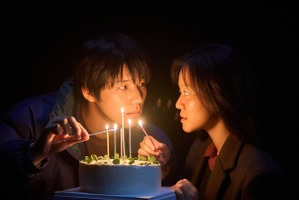 Netflix映画『パヴァーヌ』が問いかける、「魂が惹かれ合う」ということ 画像