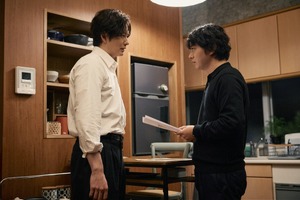 「だれと繋がってるの」「何か隠してるか闇抱えてる人ばっか」“真”岡田将生が推測した母子の真実、工場の秘密に注目集まる「田鎖ブラザーズ」5話 画像