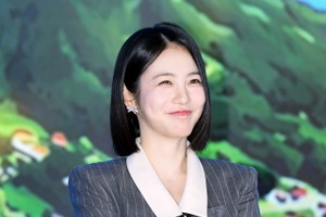 シン・イェウン、Disney+配信『孤島のエリートドクター』で魅力全開！“応援したくなる”看護師に 画像