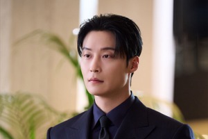 ホ・ナムジュンが『素晴らしき新世界』で魅せる完璧なスーツ姿！ スタイリストが語る“変化”の秘密とは？ 画像